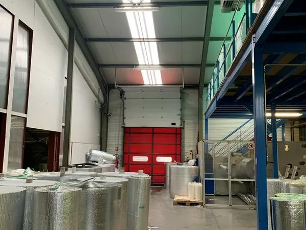 Local industriel 620 m² 