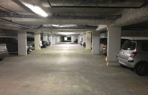 Parking 15 m² 