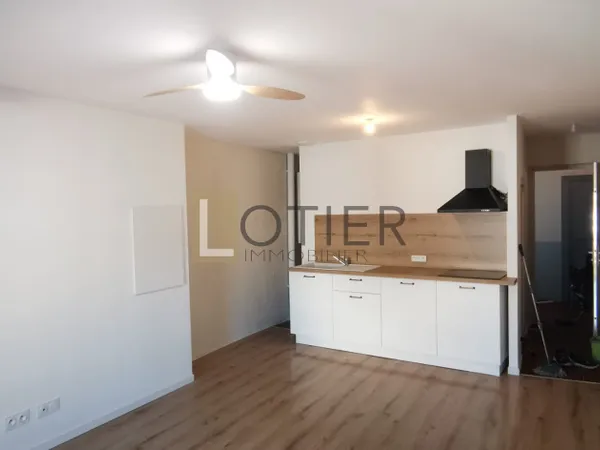 BEZIERS - T2 DE 40M2 SITUE A PROXIMITE DES COMMERCES 