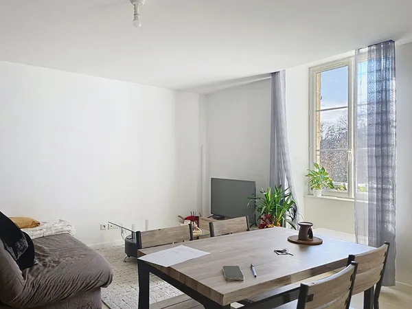 Appartement Langres 3 pièce(s) 53.98 m2 