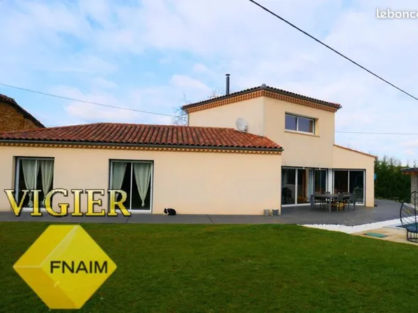 Maison 5 pièces 163 m²