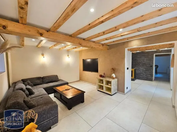 Maison 5 pièces 148 m² 