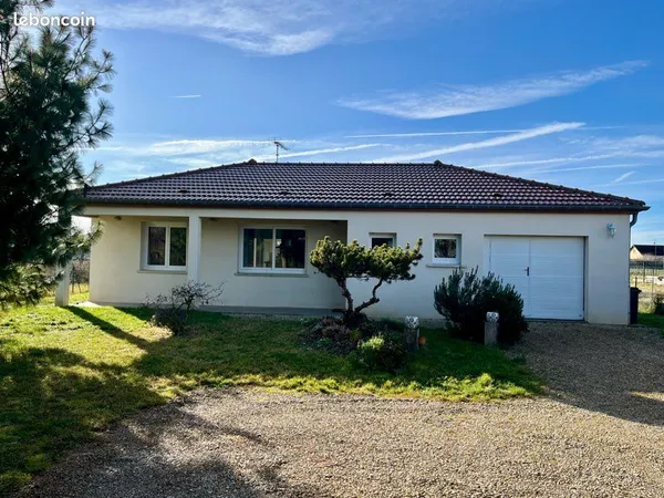 Maison plain-pied 110 m² - Grand terrain 1 800 m² - DPE B 