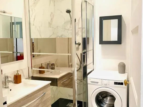 Studio 1 pièce 18 m² 