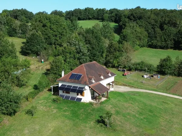 Villa 7 pièces 192 m² 