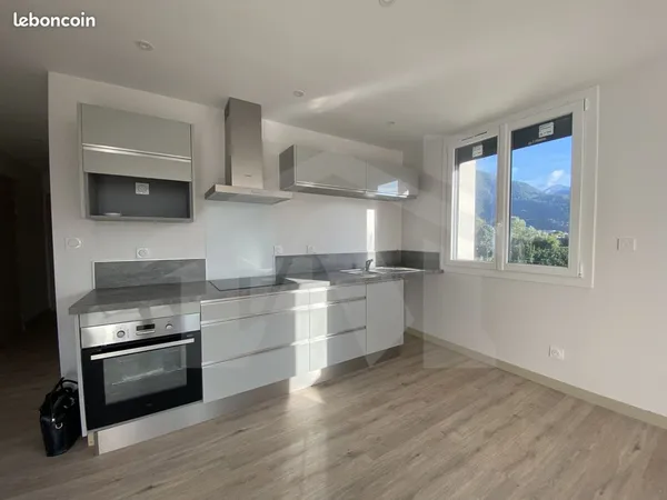 Appartement 3 pièces 51 m² 