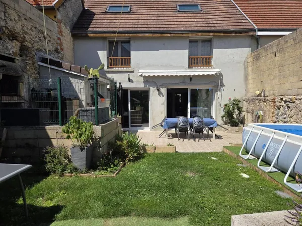 Maison 6 pièces 137 m² 