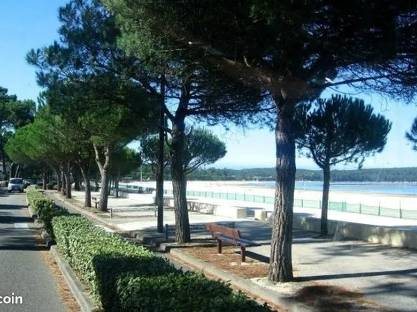 Terrain 647 m² 