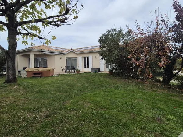 Pavillon 6 pièces 124 m² 