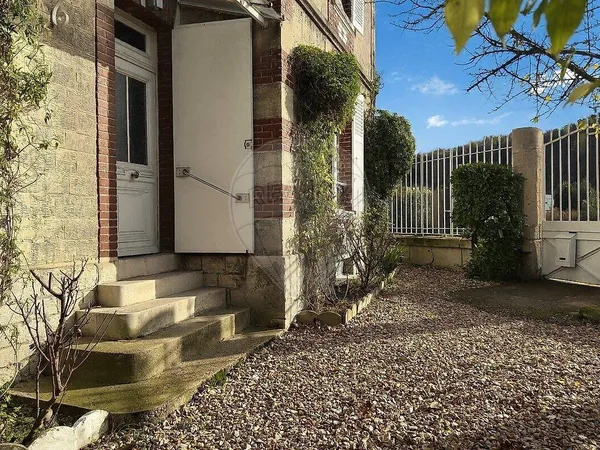 Maison 6 pièces 120 m² 