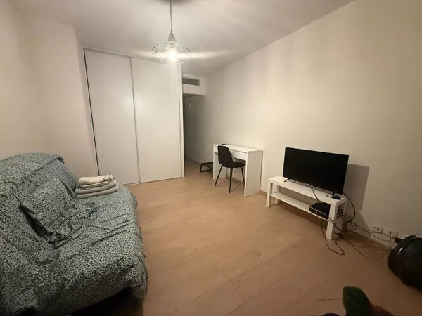 Appartement 1 pièce 27 m² 