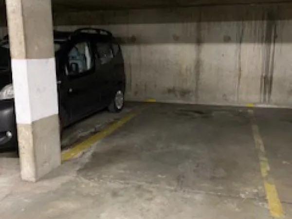 Loue place parking couverte et sécurisée Lyon 7 