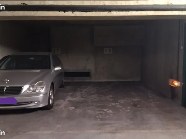 Place de parking - Charenton écoles 