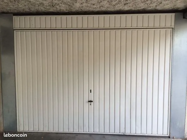 Parking - Garage Location Boussy-Saint-Antoine   120€
