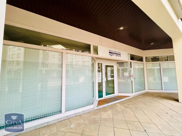Local commercial 125 m² 
