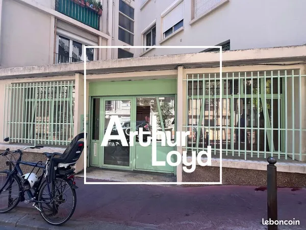 Bureaux 372 m² 