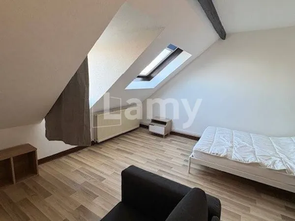 Studio 1 pièce 25 m² 