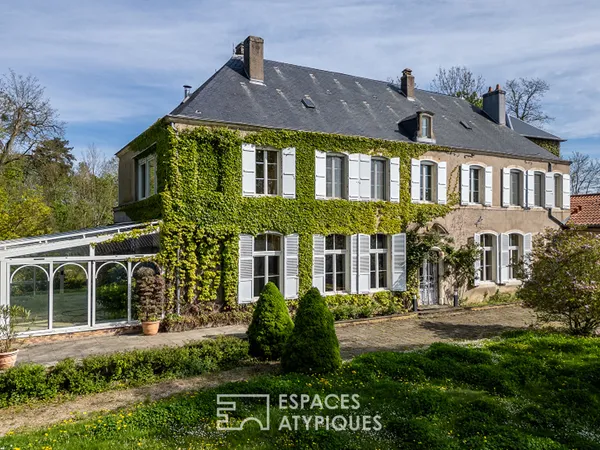 Demeure du XVIIIe siècle et son parc paysagé 