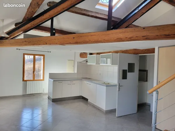 Appartement t2 avec mezzanine 
