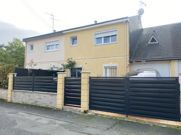 Maison Vente Saumur 5p 98m² 176400€