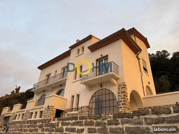 Maison 8 pièces 200 m² 