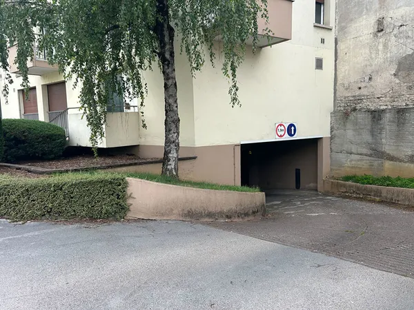 Parking - Garage Location Besançon   60€