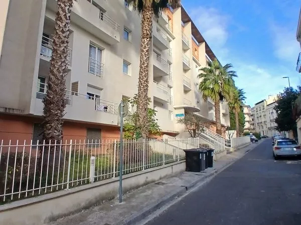 Appartement 1 pièce 18 m² SPECIAL INVESTISSEMENT LOCATIF 