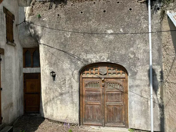 Maison en pierre 3 pièces 125 m² 