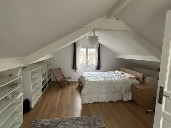 Maison individuelle avec jardin - 4 chambres en colocation à Nanterre 