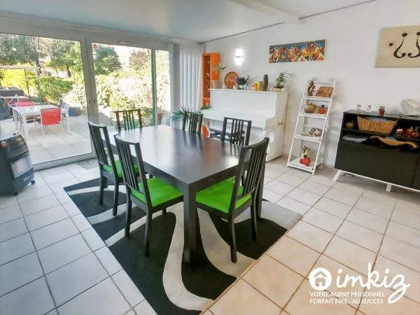 Maison familiale 6 pièces - 100 m² - Jardin 200 m² 