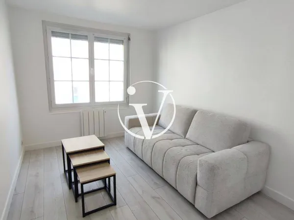Studio 1 pièce 22 m² 