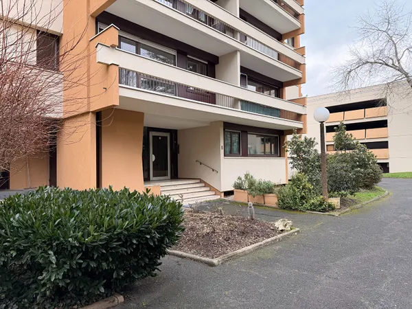Appartement Evry Courcouronnes 2 pièce(s) 50 m2 