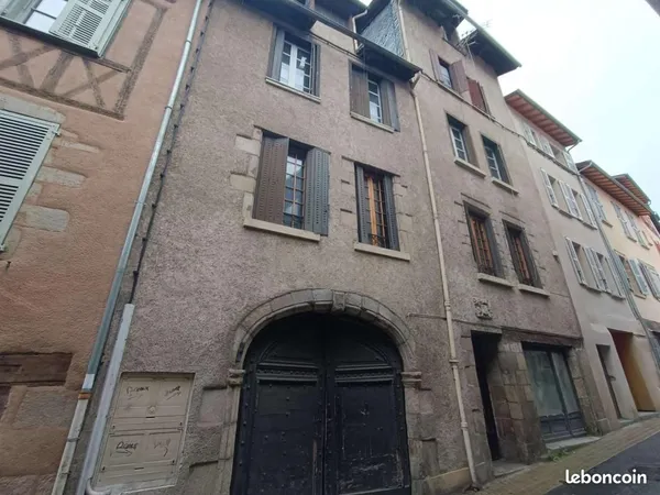 Local 330 m² 