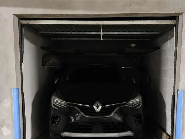 Vend garage dans résidence sécurisée à Port de Bouc 