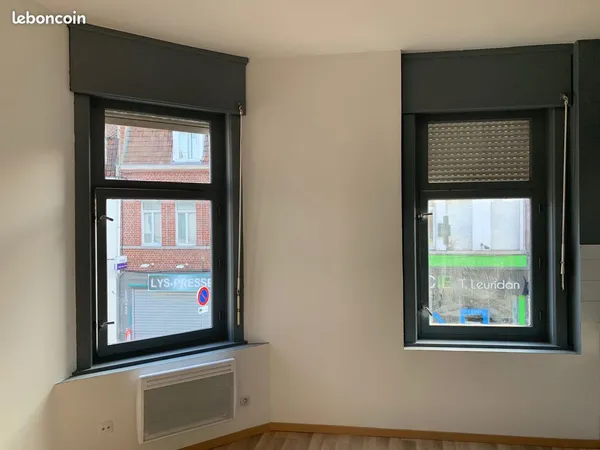 LANNOY Centre T2 en RDC 45 M2 + Cour 