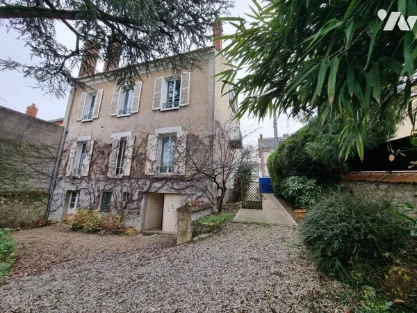 Maison 8 pièces 188 m² 