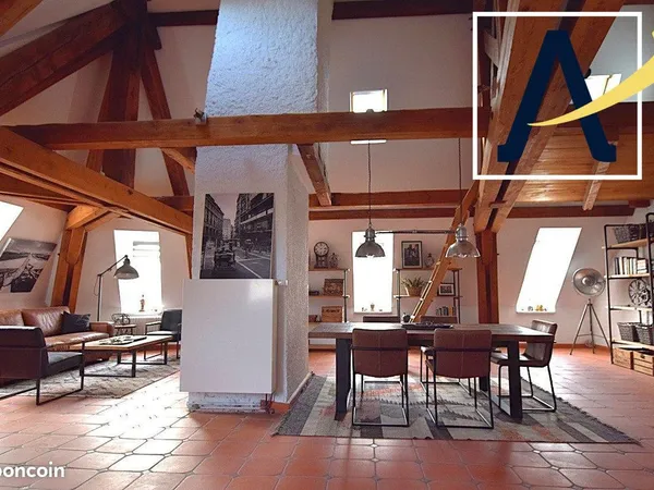 Duplex 6 pièces 152 m² 