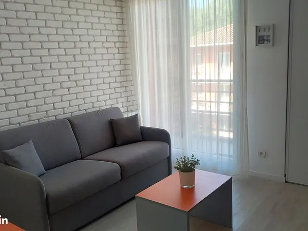 Studio meublé tout confort 