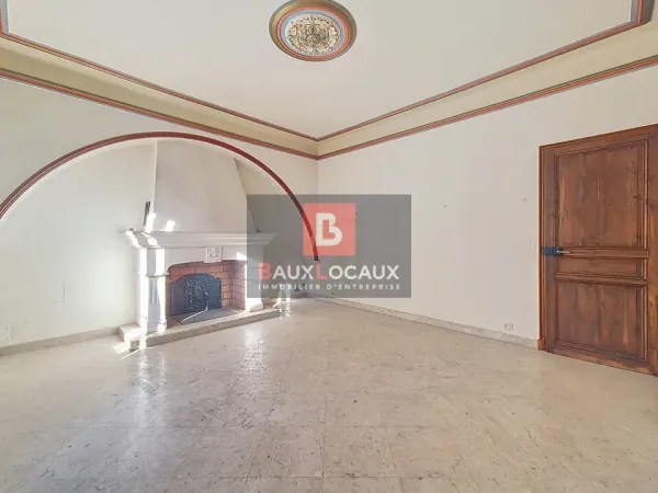 BUREAUX/LOCAL PRO A VENDRE 