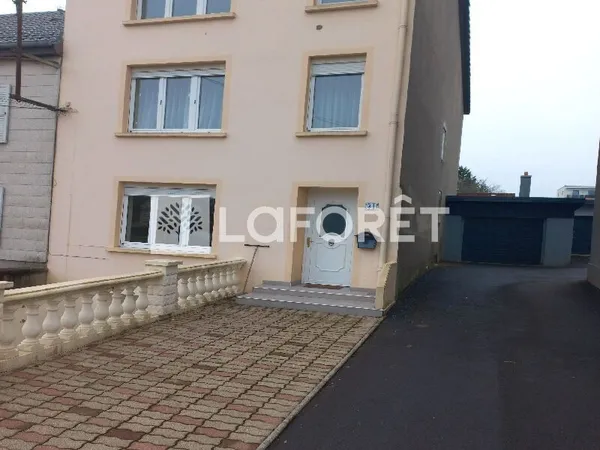 Maison 6 pièces 226 m² 