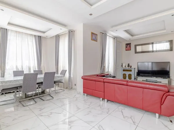 Maison de ville 5 pièces 200 m² 