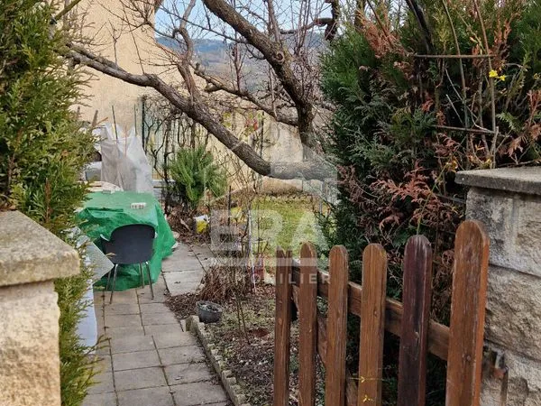 Villa 5 pièces 121 m² 