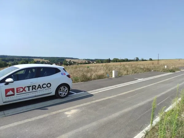 Terrain 585 m² 