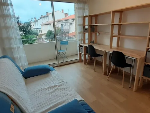 Studio T1 meublé, avec parking privatif 