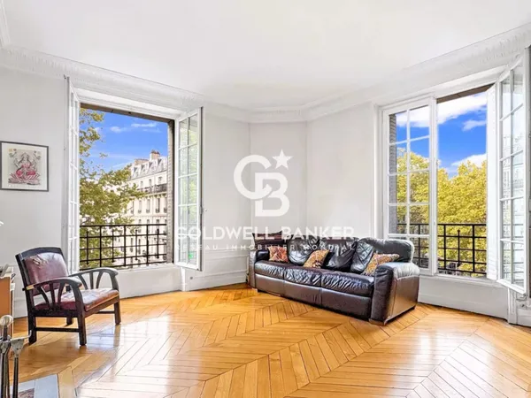 Magnifique appartement haussmannien 5 pièces - 3 chambres - Marc 