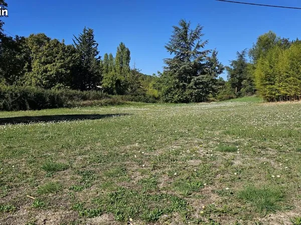Terrain 2 200 m² La Bachellerie 