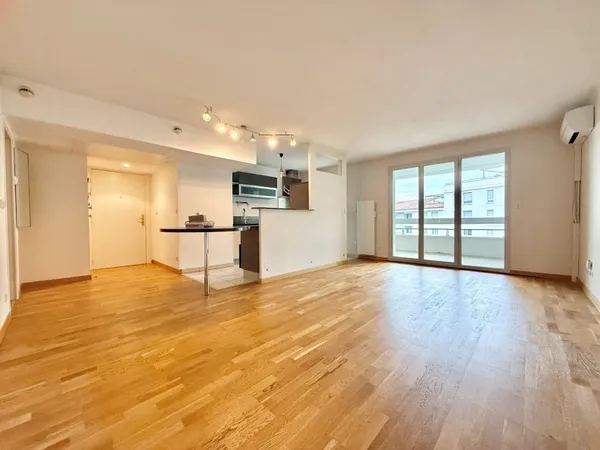 Appartement 3 pièces 67 m² 