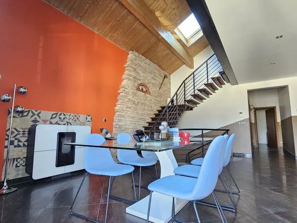 Maison 4 pièces 164 m² 