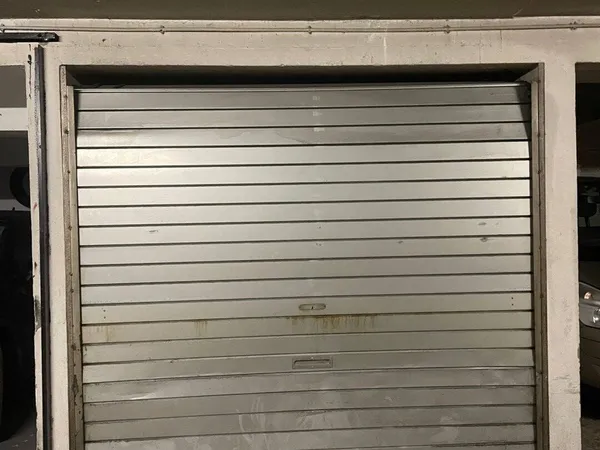 Parking 8 m² 