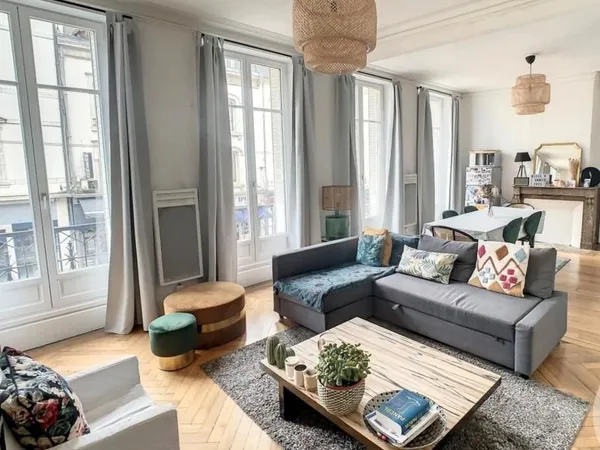 Appartement 4 pièces 94 m² 